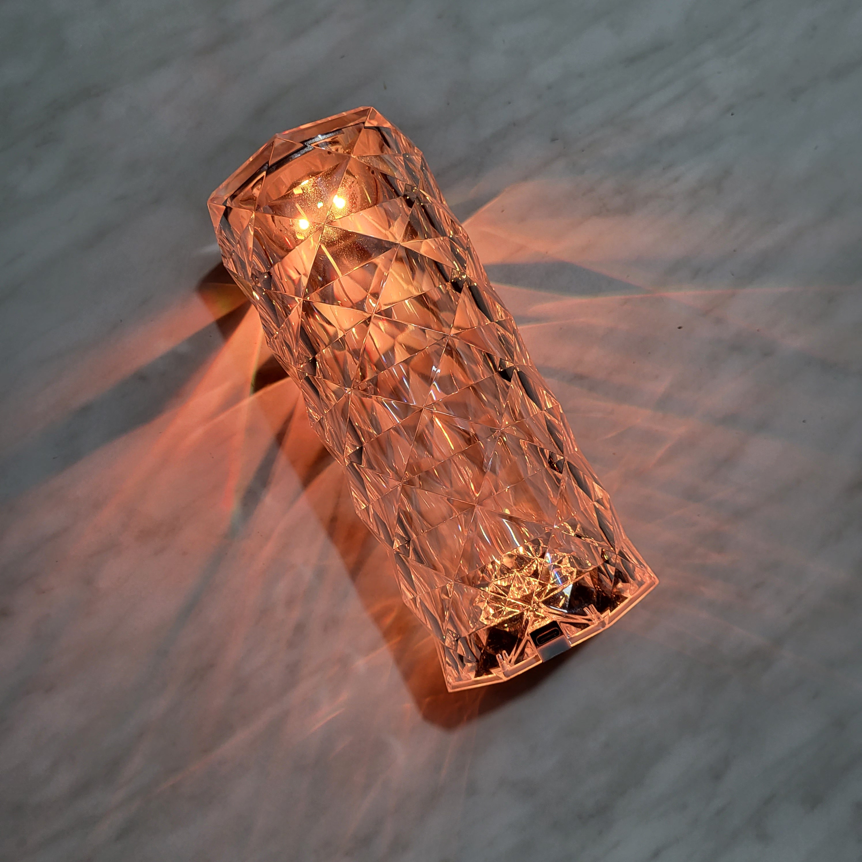 CRYSTANE™ DIAMOND LAMP